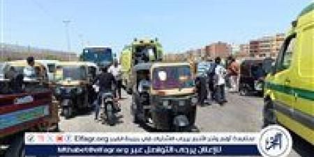 بالاسماء إصابة 4 أشخاص في تصادم توك توك بسرفيس في جمصة بالدقهلية - الهلال الإخباري