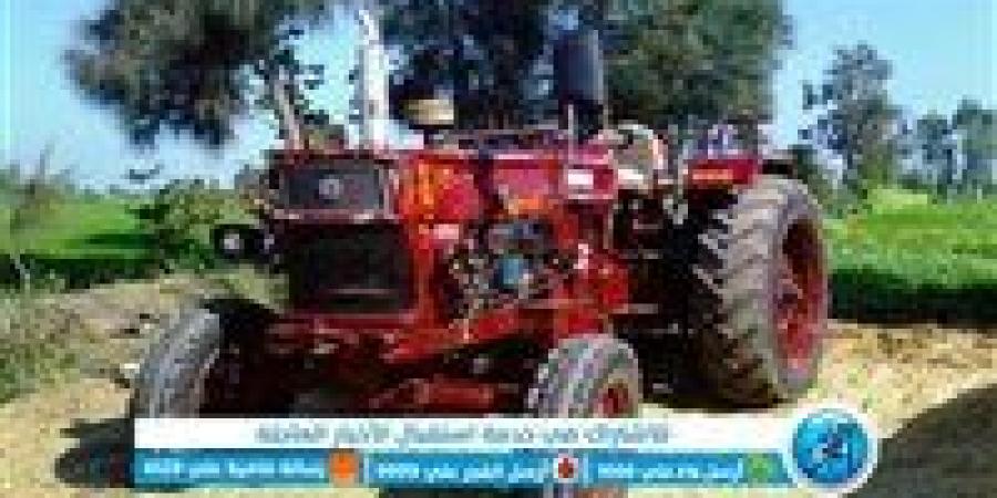 مصرع شابين وإصابة اثنين آخرين في تصادم جرار زراعي ودراجة بخارية بالسنبلاوين في الدقهلية - الهلال الإخباري