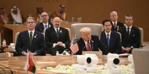ترامب: نسعى لإنهاء حرب غزة.. وندرس تطبيع العلاقات مع سوريا - الهلال الإخباري