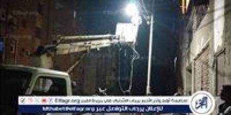 تركيب كشافات جديدة بقرى مركز ساحل سليم بأسيوط - الهلال الإخباري