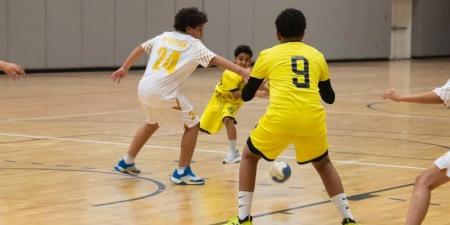 8 أندية و170 لاعباً في بطولة براعم اليد بالشارقة - الهلال الإخباري