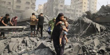 غزة.. قصف إسرائيلي يودي بحياة 15 شخصاً - الهلال الإخباري