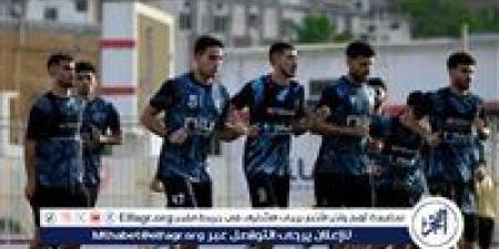 تدريبات بدنية للاعبي الزمالك المستبعدين من مباراة سيراميكا - الهلال الإخباري