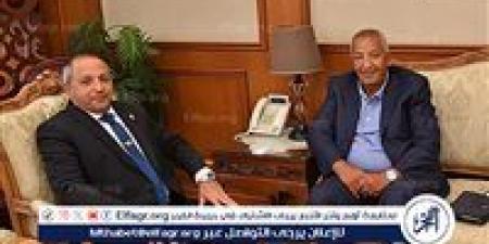 مجلس إدارة المصري يتمسك ببقاء كامل أبو علي رئيسًا للنادي - الهلال الإخباري
