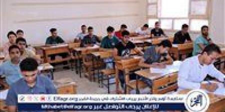 94 الف طالب وطالبة..يؤدون مادتي الجبر والاحصاء والتربية الدينية بالشهادة الاعدادية بسوهاج - الهلال الإخباري