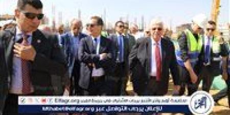 وزير التعليم العالي يتابع سير الأعمال الإنشائية بالحرم الجديد للجامعة الفرنسية - الهلال الإخباري