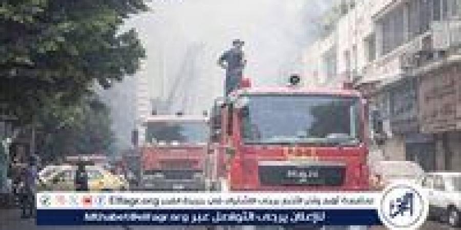 اخماد حريق هائل اندلع داخل منزل في بني مزار بالمنيا - الهلال الإخباري