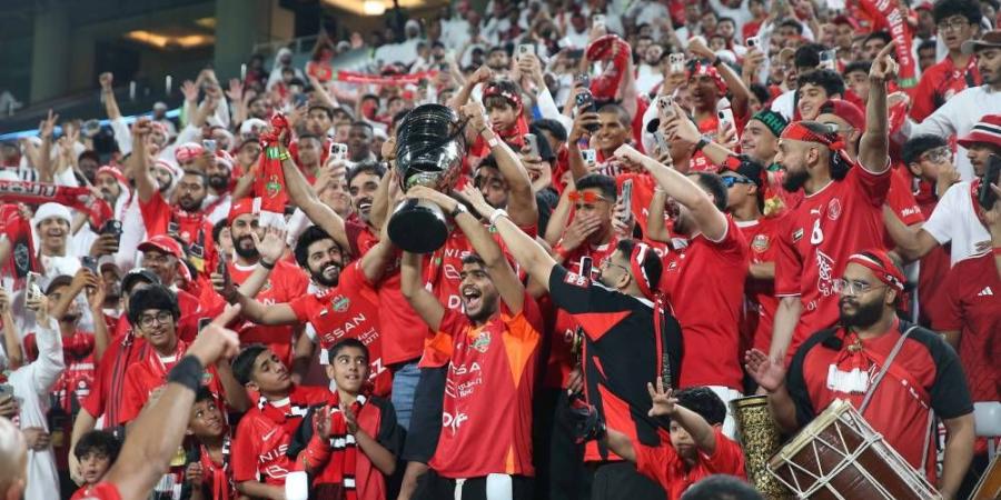 36 لقباً لشباب الأهلي.. والـ 24 تتوجه «كبير المحترفين» - الهلال الإخباري