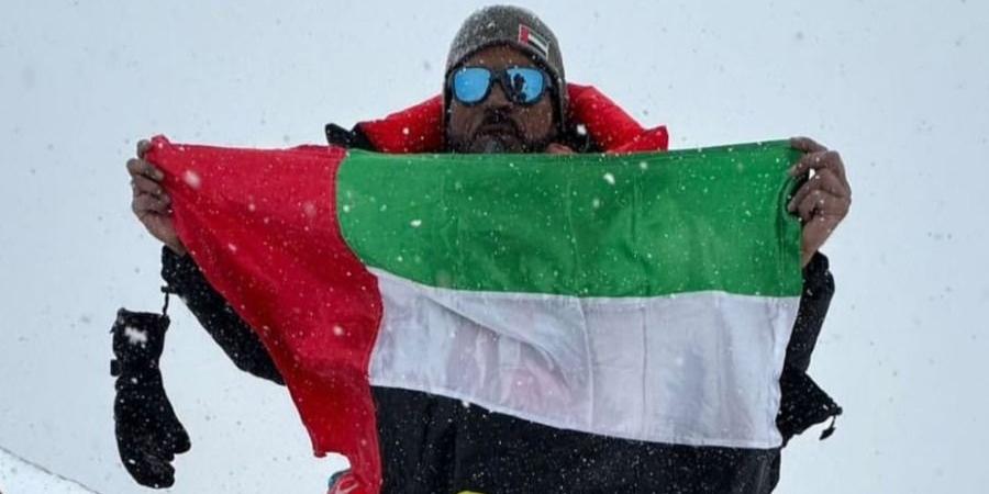 المغامر الإماراتي «المعمري» أول عربي يتسلق ثالث أعلى قمة في العالم - الهلال الإخباري