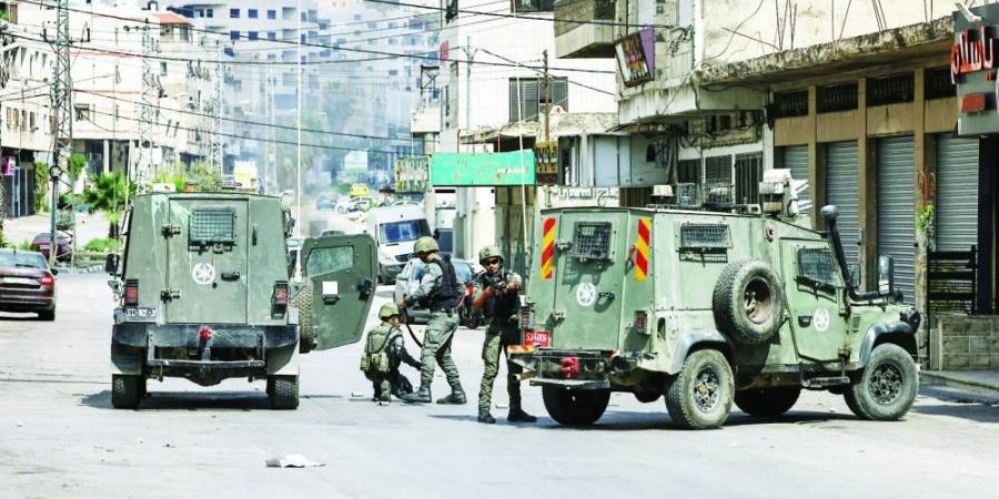 مقتل 5 فلسطينيين وإسرائيلية في عمليتين منفصلتين في الضفة - الهلال الإخباري