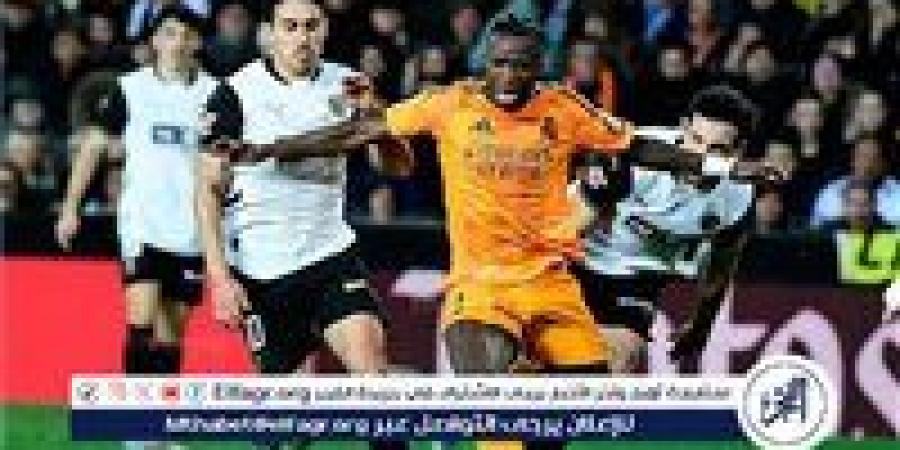 فالنسيا يحتج على وثائقي فينيسيوس.. ودورو يوضح هتاف ميستايا - الهلال الإخباري