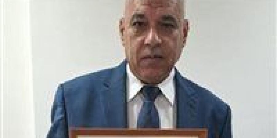 مصر تسترد 20 قطعة أثرية من استراليا بعد ضبطها بإحدى قاعات المزادات - الهلال الإخباري
