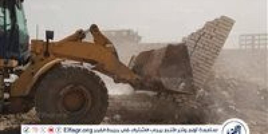إزالة 850 حالة تعدٍ على الأراضي الزراعية وأملاك الدولة والبناء المخالف - الهلال الإخباري