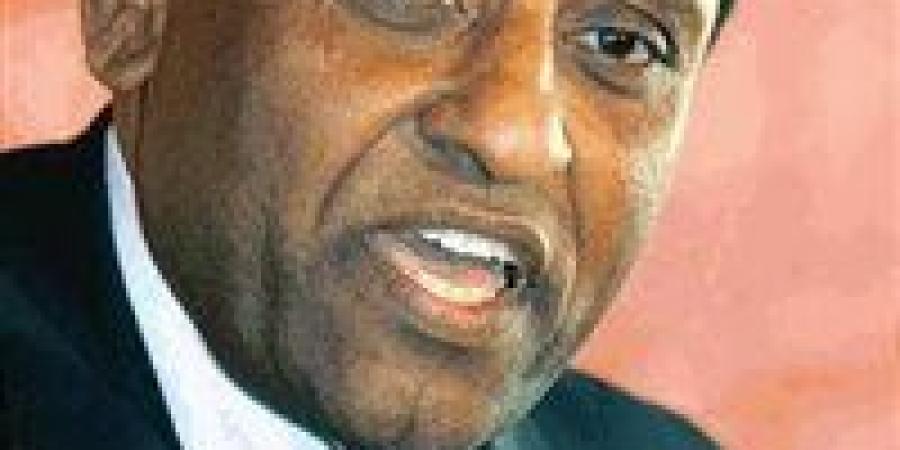 من هو رئيس الوزراء السوداني الجديد الدكتور كامل إدريس؟ - الهلال الإخباري
