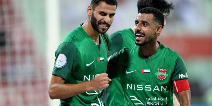 سلطان عادل يسجل هدف نادر ..شباب الأهلي يصل إلى النقطة 60 في دوري أدنوك - الهلال الإخباري