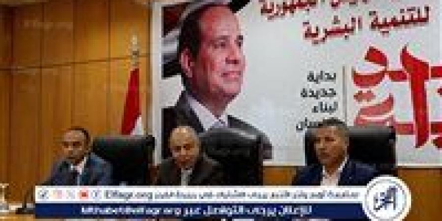 في يوم الوفاء والعرفان.. محافظ المنيا يكرم عددًا من العاملين بالديوان العام لبلوغهم سن المعاش - الهلال الإخباري