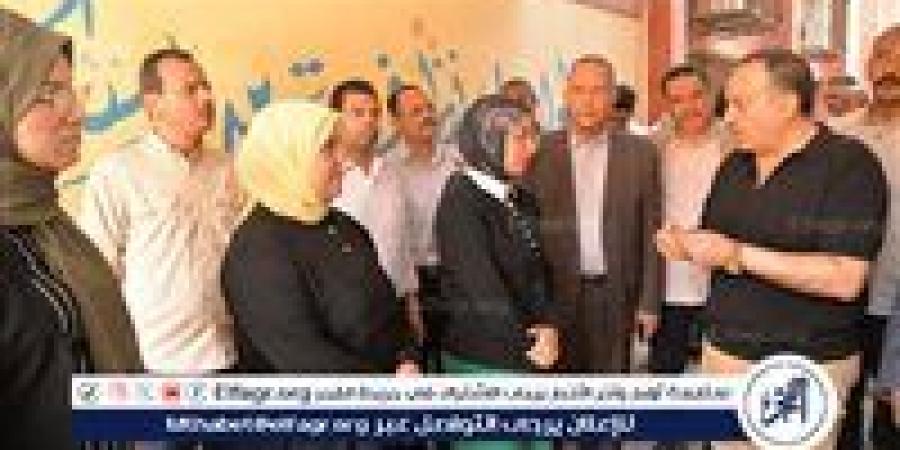 محافظ أسيوط يتفقد مركزًا للحرف اليدوية ويؤكد على دعمه للصناعات التراثية وتوفير فرص العمل للشباب - الهلال الإخباري