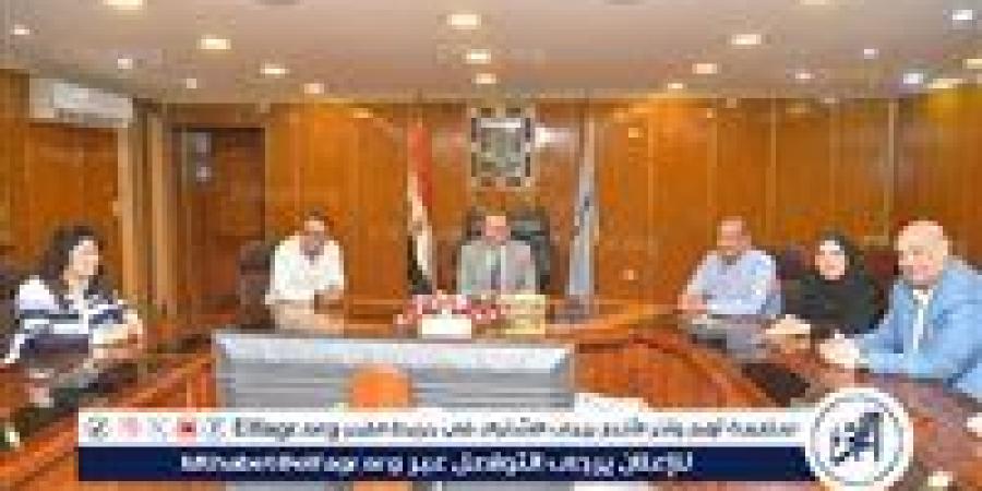 محافظ أسيوط يستقبل الوفد الطلابي العائد من زيارة تعليمية لوكالة الفضاء المصرية - الهلال الإخباري