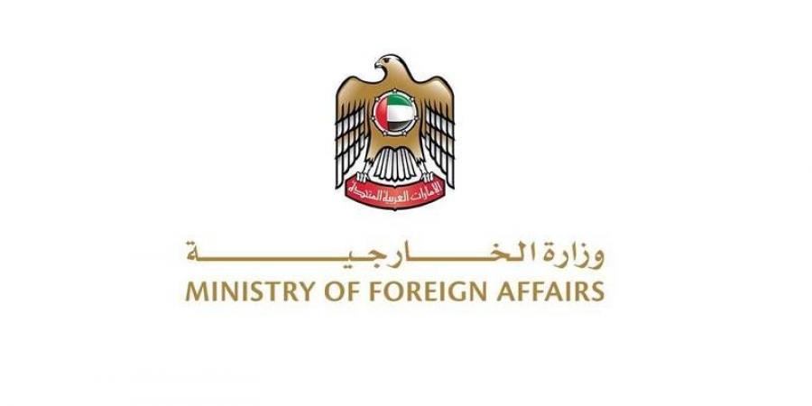 الخارجية الإماراتية تنبه إلى التواصل مع شركات الطيران لمتابعة مستجدات الرحلات - الهلال الإخباري