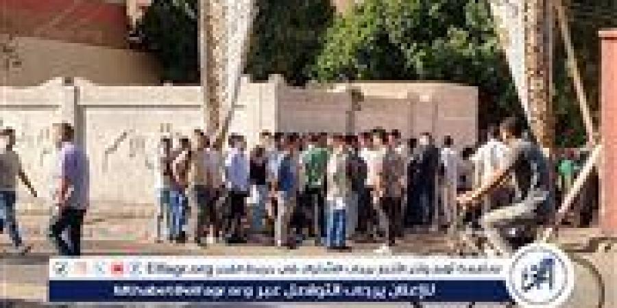 انتهاء اختبار مادة اللغة العربية لطلاب الثانوية العامة منذ قليل - الهلال الإخباري