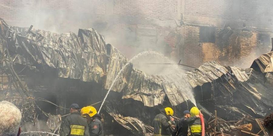 حريق البراجيل اليوم بمصر.. النيران تلتهم محال ومنازل وإصابة 12 شخصاً - الهلال الإخباري