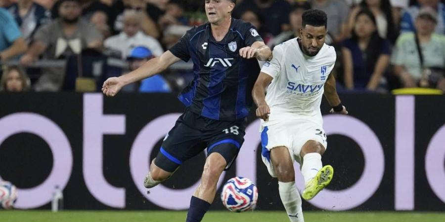 الهلال السعودي يهزم باتشوكا ويبلغ دور الـ 16 - الهلال الإخباري